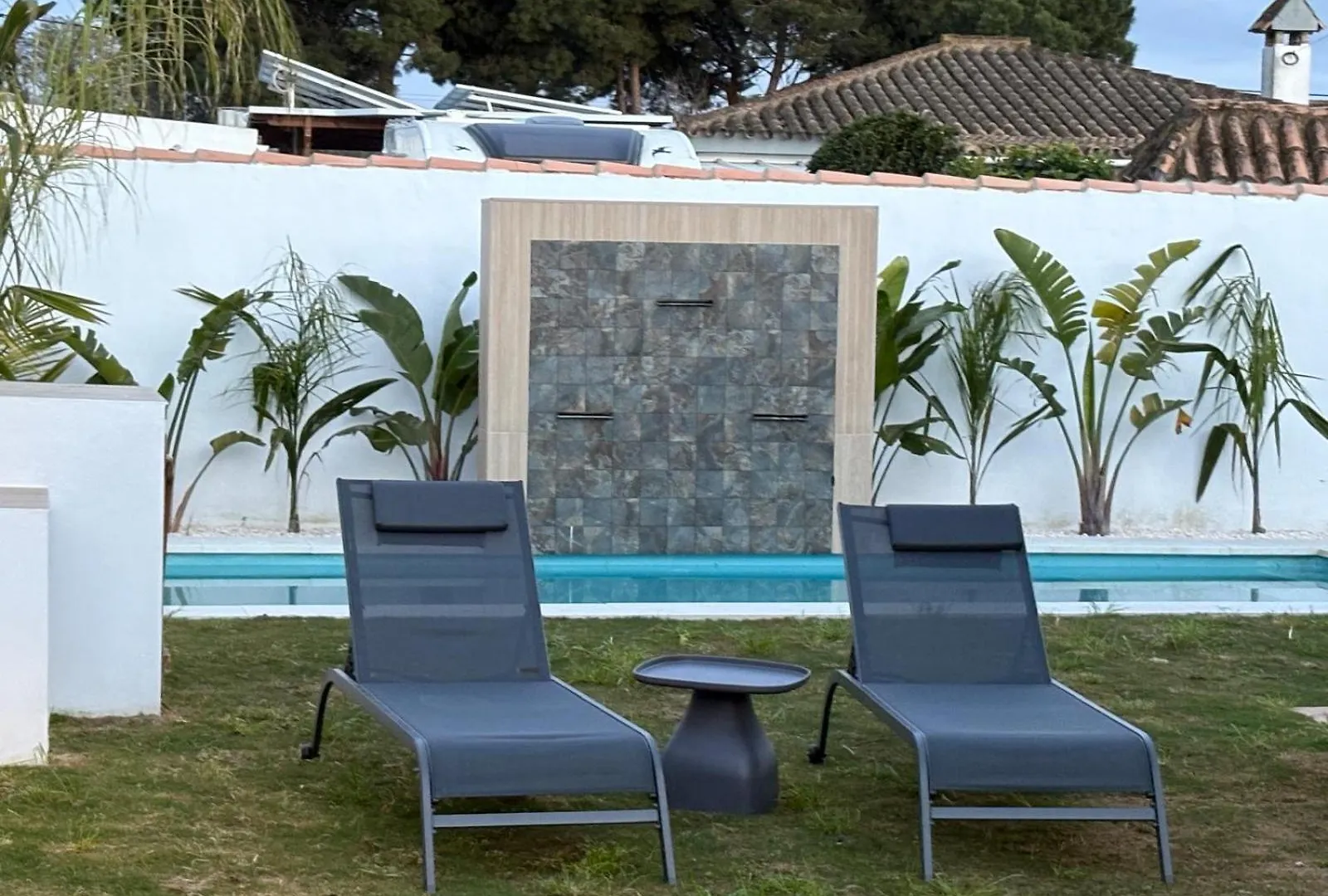 Chalet Con Piscina Privada Y Cerca Del Mar Chiclana La Barrosa Chiclana de la Frontera Holiday home