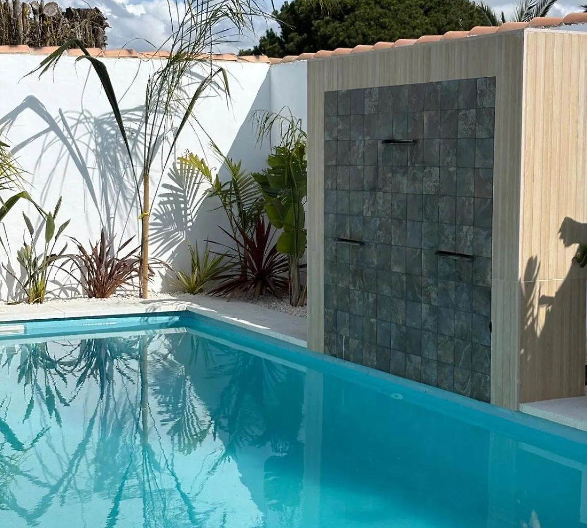 Chalet Con Piscina Privada Y Cerca Del Mar Chiclana La Barrosa Chiclana de la Frontera 0*,