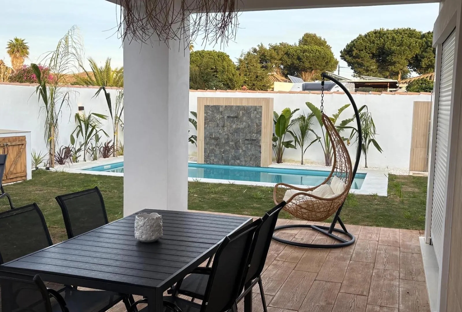 Chalet Con Piscina Privada Y Cerca Del Mar Chiclana La Barrosa Chiclana de la Frontera